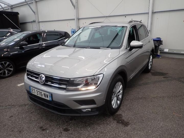 VOLKSWAGEN TIGUAN 2018 wvgzzz5nzjw881853