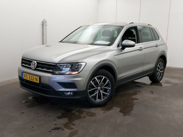 VOLKSWAGEN TIGUAN 2018 wvgzzz5nzjw884733