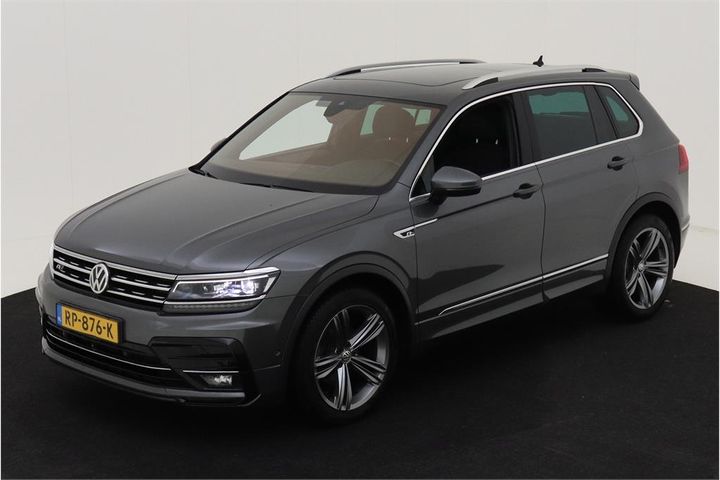 VOLKSWAGEN TIGUAN 2018 wvgzzz5nzjw884938