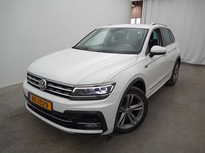 VOLKSWAGEN TIGUAN&#3916 2018 wvgzzz5nzjw905000