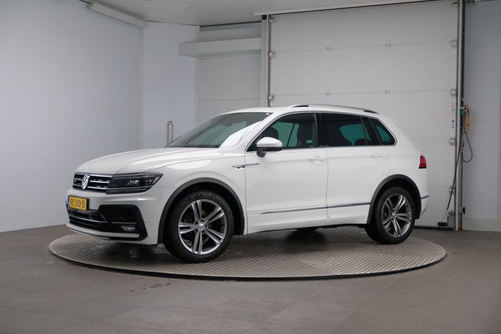 VOLKSWAGEN TIGUAN 2018 wvgzzz5nzjw906193