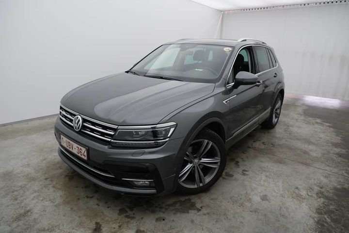 VOLKSWAGEN TIGUAN &#3916 2018 wvgzzz5nzjw906958