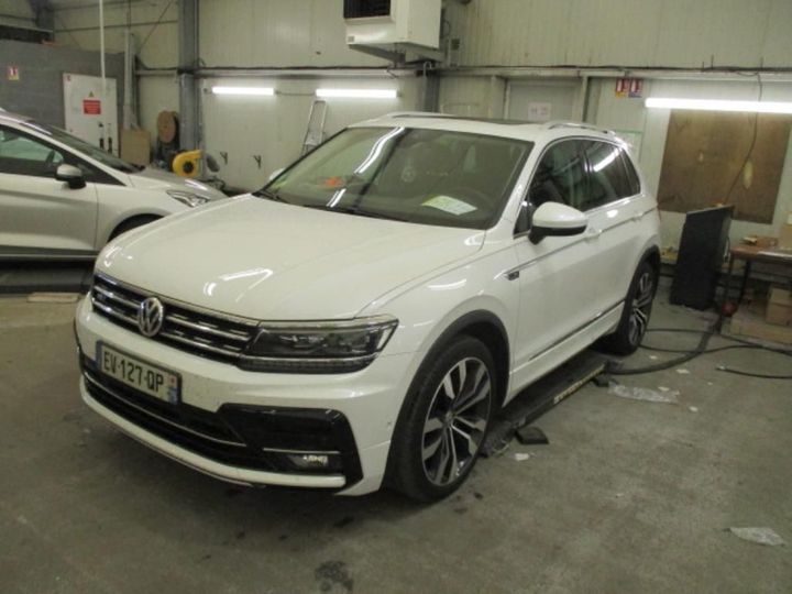 VOLKSWAGEN TIGUAN 2018 wvgzzz5nzjw908102