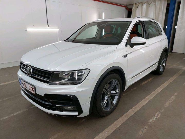 VOLKSWAGEN TIGUAN 2018 wvgzzz5nzjw908250