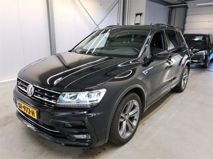 VOLKSWAGEN TIGUAN 2018 wvgzzz5nzjw910365