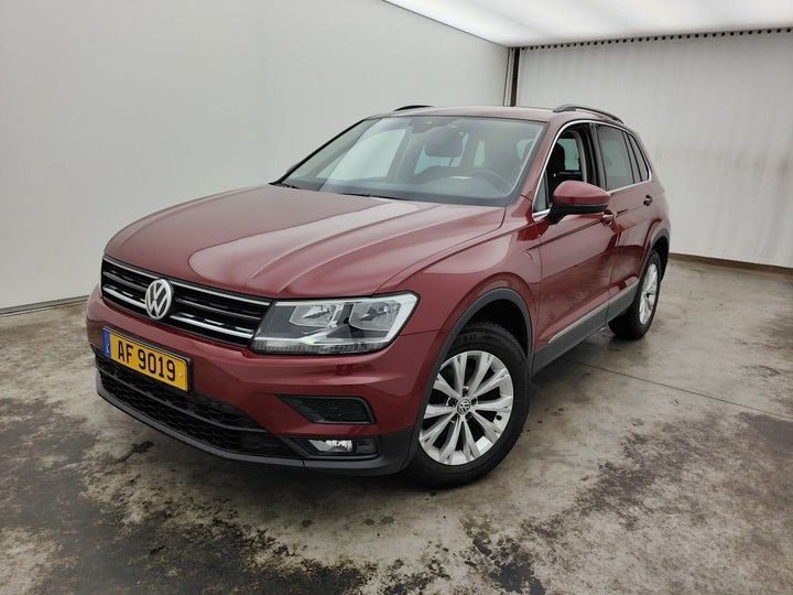 VOLKSWAGEN TIGUAN&#3916 2018 wvgzzz5nzjw911740