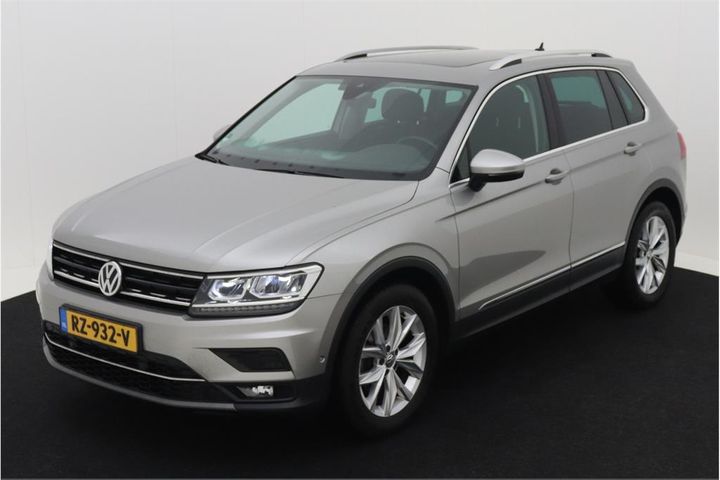 VOLKSWAGEN TIGUAN 2018 wvgzzz5nzjw915459