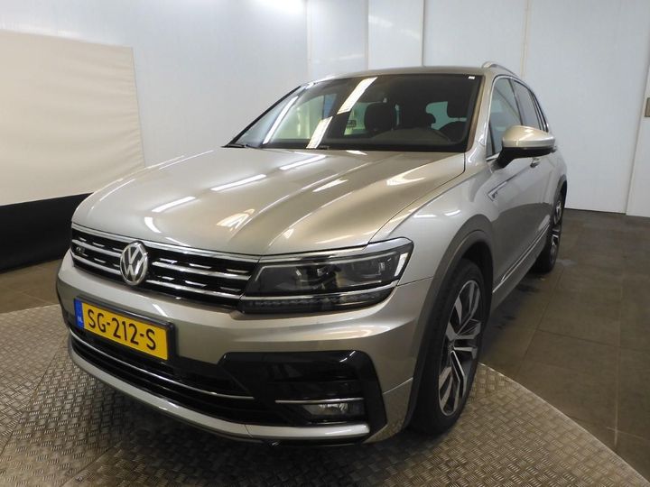 VOLKSWAGEN TIGUAN 2018 wvgzzz5nzjw919983