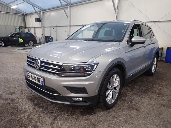 VOLKSWAGEN TIGUAN 2018 wvgzzz5nzjw922771