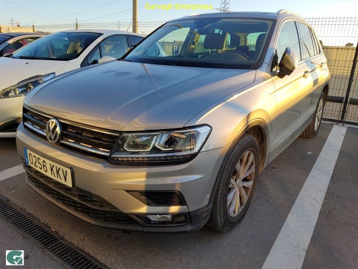 VOLKSWAGEN TIGUAN 2018 wvgzzz5nzjw926131