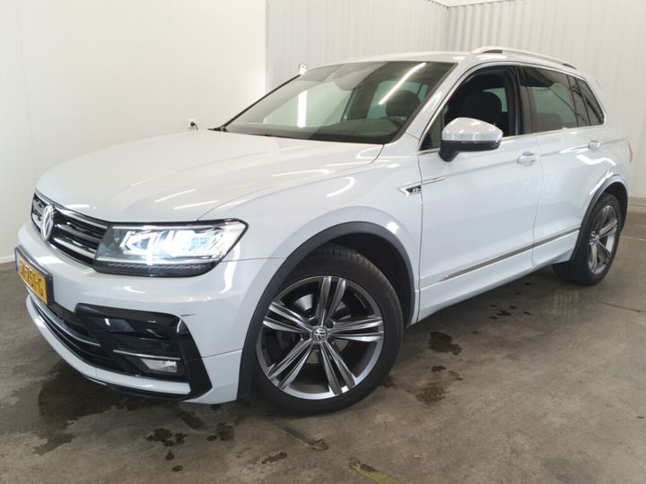 VOLKSWAGEN TIGUAN 2018 wvgzzz5nzjw926220