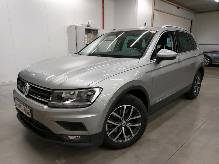 VOLKSWAGEN TIGUAN 2018 wvgzzz5nzjw934840