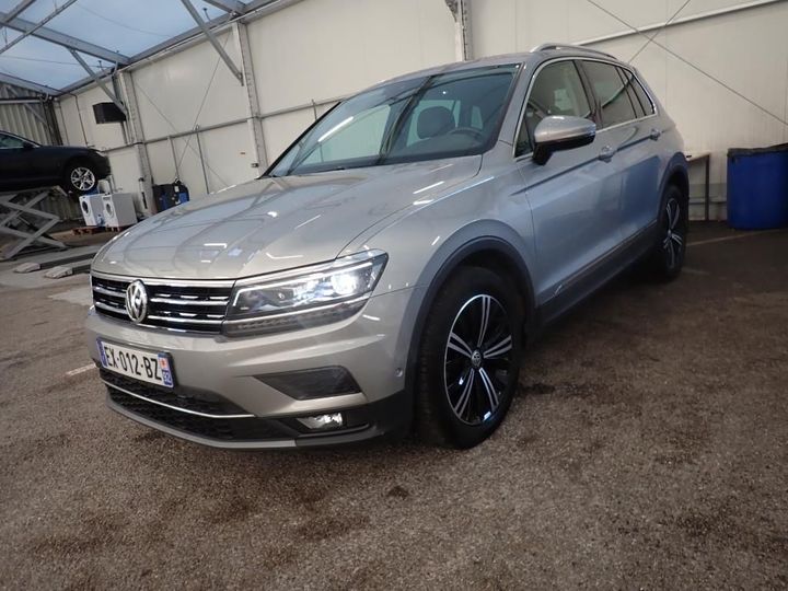 VOLKSWAGEN TIGUAN 2018 wvgzzz5nzjw935067