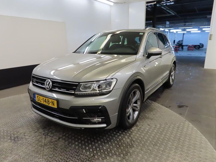 VOLKSWAGEN TIGUAN 2018 wvgzzz5nzjw935547