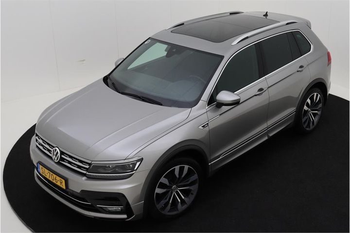 VOLKSWAGEN TIGUAN 2018 wvgzzz5nzjw935759