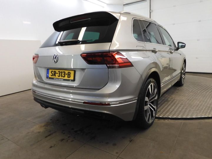 VOLKSWAGEN TIGUAN 2018 wvgzzz5nzjw936009