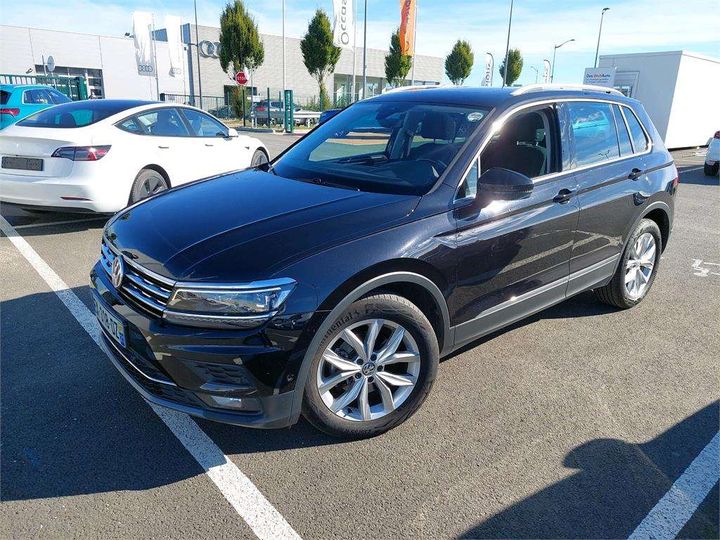 VOLKSWAGEN TIGUAN 2018 wvgzzz5nzjw937814