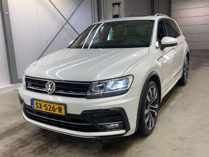 VOLKSWAGEN TIGUAN 2018 wvgzzz5nzjw954993