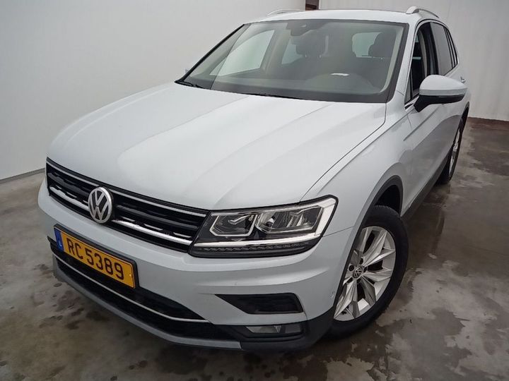 VOLKSWAGEN TIGUAN&#3916 2018 wvgzzz5nzjw958511