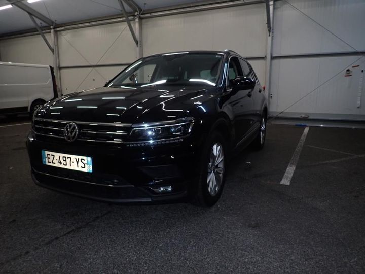 VOLKSWAGEN TIGUAN 2018 wvgzzz5nzjw975403