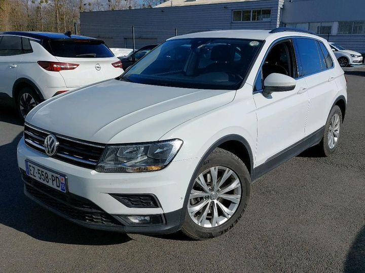 VOLKSWAGEN TIGUAN 2018 wvgzzz5nzjw979386