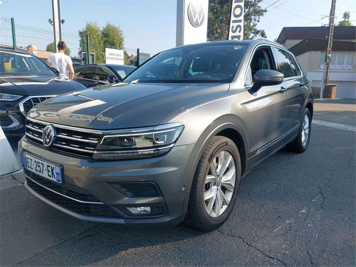 VOLKSWAGEN TIGUAN 2018 wvgzzz5nzjw980038