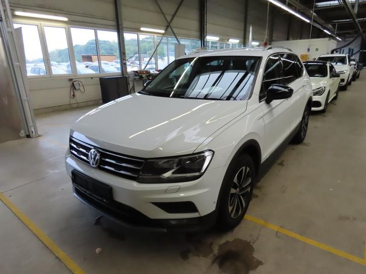 VOLKSWAGEN TIGUAN 2019 wvgzzz5nzkm160116