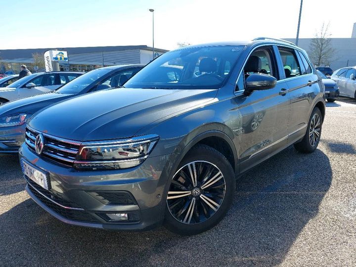 VOLKSWAGEN TIGUAN 2018 wvgzzz5nzkw300951