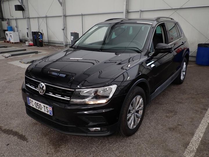 VOLKSWAGEN TIGUAN 2018 wvgzzz5nzkw310931