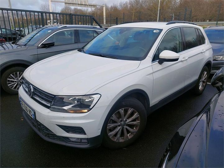 VOLKSWAGEN TIGUAN 2018 wvgzzz5nzkw316507