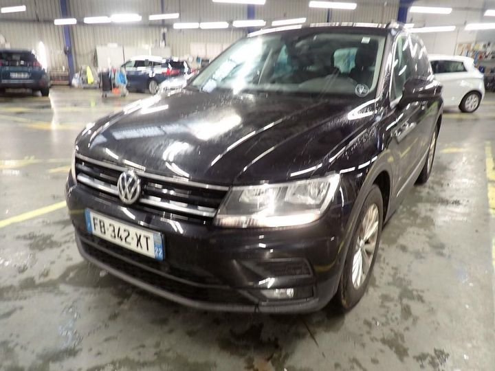 VOLKSWAGEN TIGUAN 2018 wvgzzz5nzkw320866