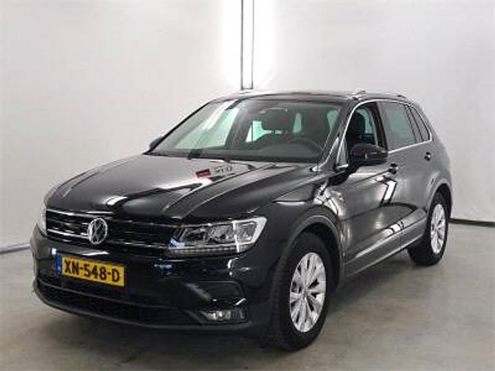 VOLKSWAGEN TIGUAN 2019 wvgzzz5nzkw321846