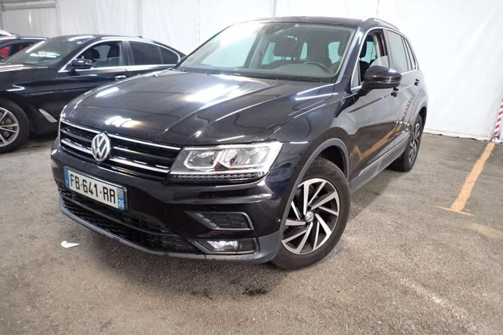 VOLKSWAGEN TIGUAN 2018 wvgzzz5nzkw324773