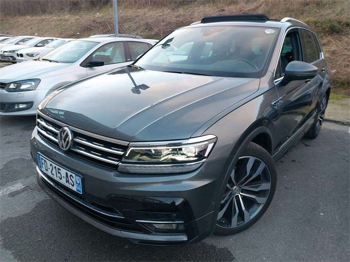 VOLKSWAGEN TIGUAN 2019 wvgzzz5nzkw329854