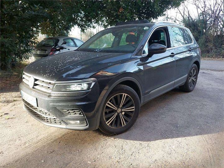 VOLKSWAGEN TIGUAN 2018 wvgzzz5nzkw329937