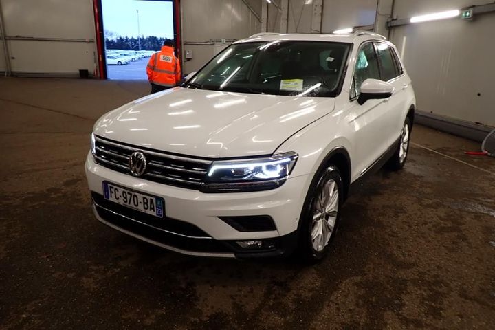 VOLKSWAGEN TIGUAN 2018 wvgzzz5nzkw331408