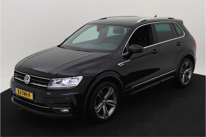 VOLKSWAGEN TIGUAN 2019 wvgzzz5nzkw339383