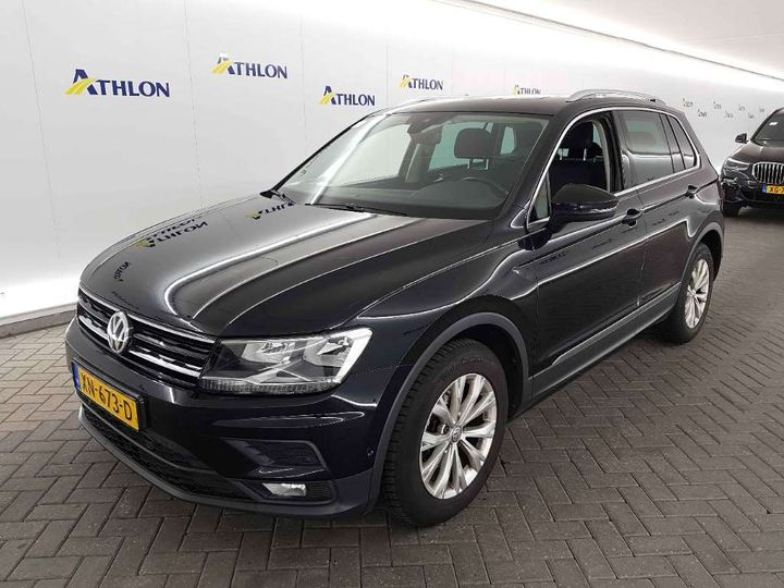 VOLKSWAGEN TIGUAN 2019 wvgzzz5nzkw340709