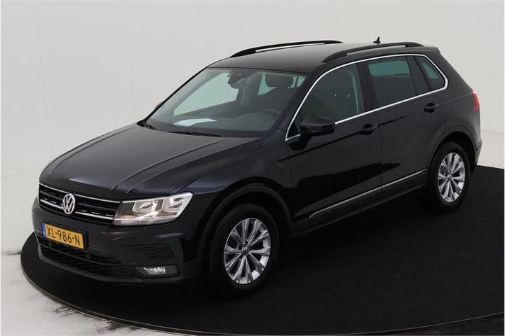 VOLKSWAGEN TIGUAN 2019 wvgzzz5nzkw351852