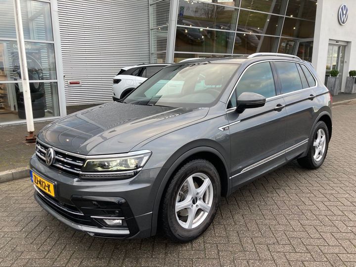 VOLKSWAGEN TIGUAN 2019 wvgzzz5nzkw351931