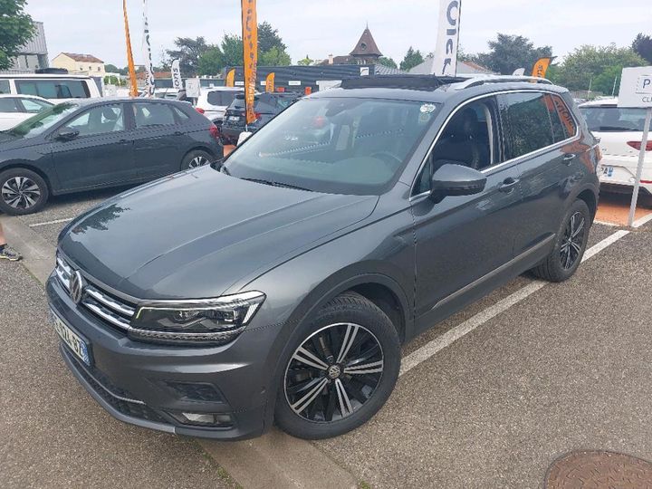 VOLKSWAGEN TIGUAN 2019 wvgzzz5nzkw354882