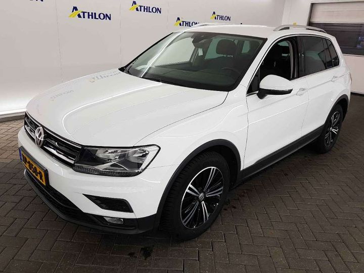 VOLKSWAGEN TIGUAN 2019 wvgzzz5nzkw360736