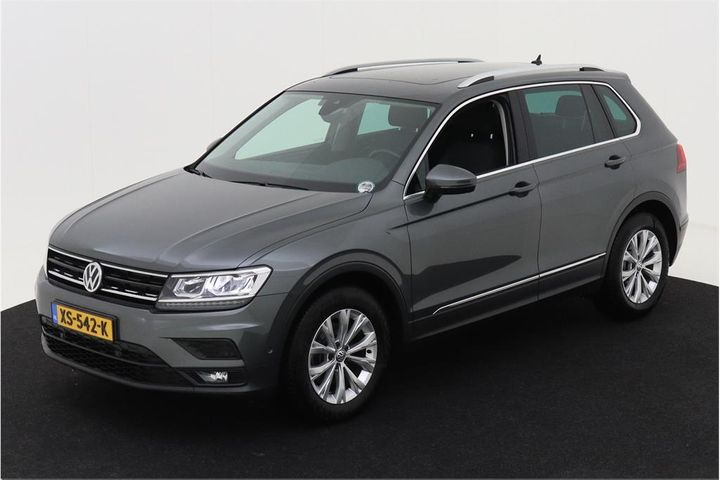 VOLKSWAGEN TIGUAN 2019 wvgzzz5nzkw364930