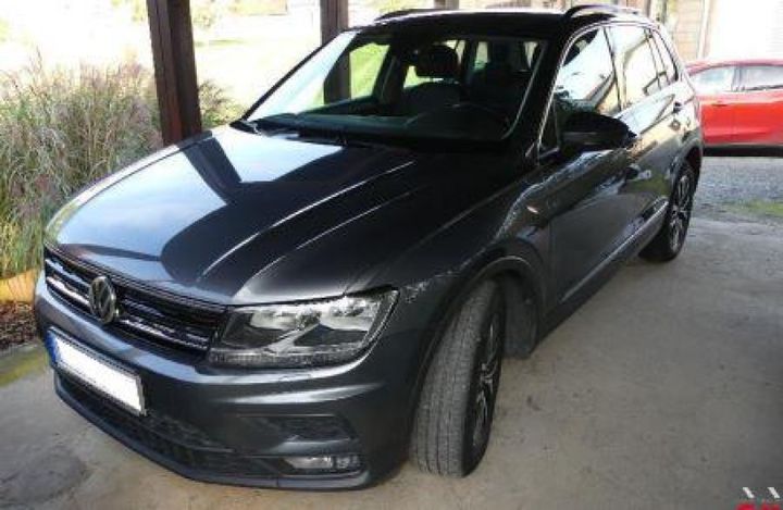 VOLKSWAGEN TIGUAN 2019 wvgzzz5nzkw367528