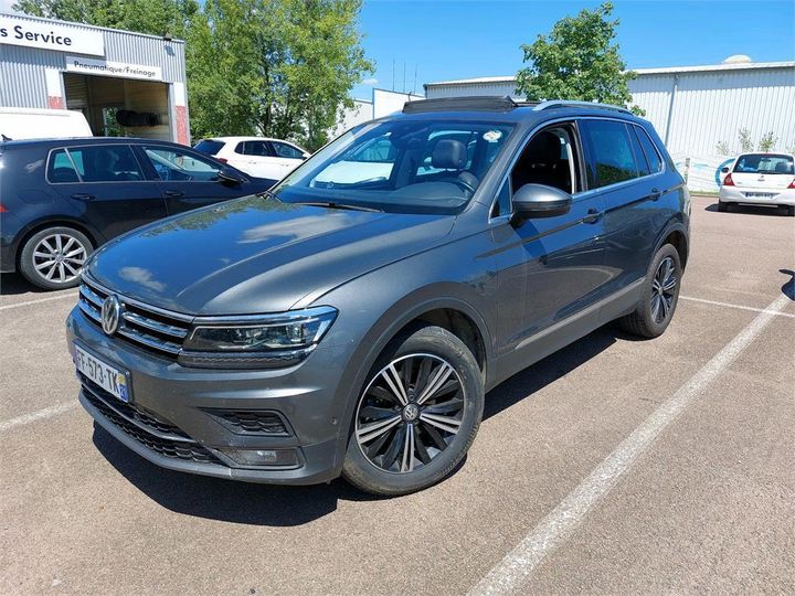 VOLKSWAGEN TIGUAN 2019 wvgzzz5nzkw373975