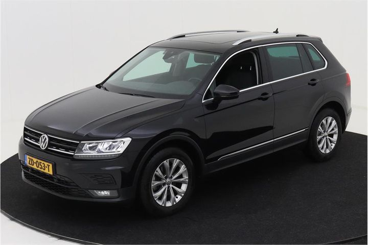 VOLKSWAGEN TIGUAN 2019 wvgzzz5nzkw378018