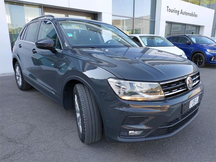 VOLKSWAGEN TIGUAN 2019 wvgzzz5nzkw383378