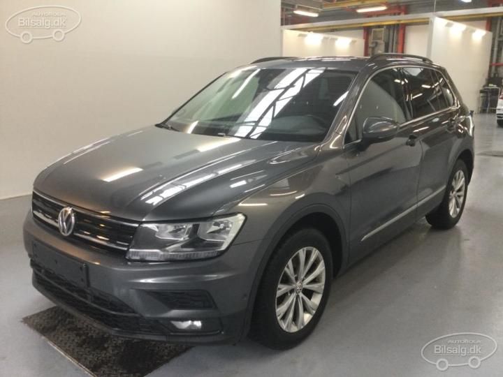 VOLKSWAGEN TIGUAN SUV 2018 wvgzzz5nzkw801053