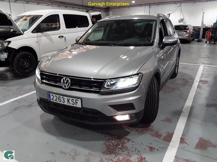 VOLKSWAGEN TIGUAN 2018 wvgzzz5nzkw801899