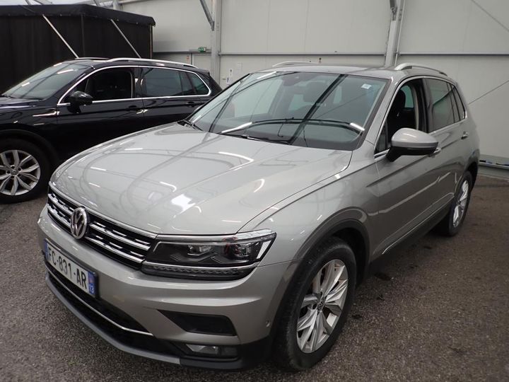 VOLKSWAGEN TIGUAN 2018 wvgzzz5nzkw807108